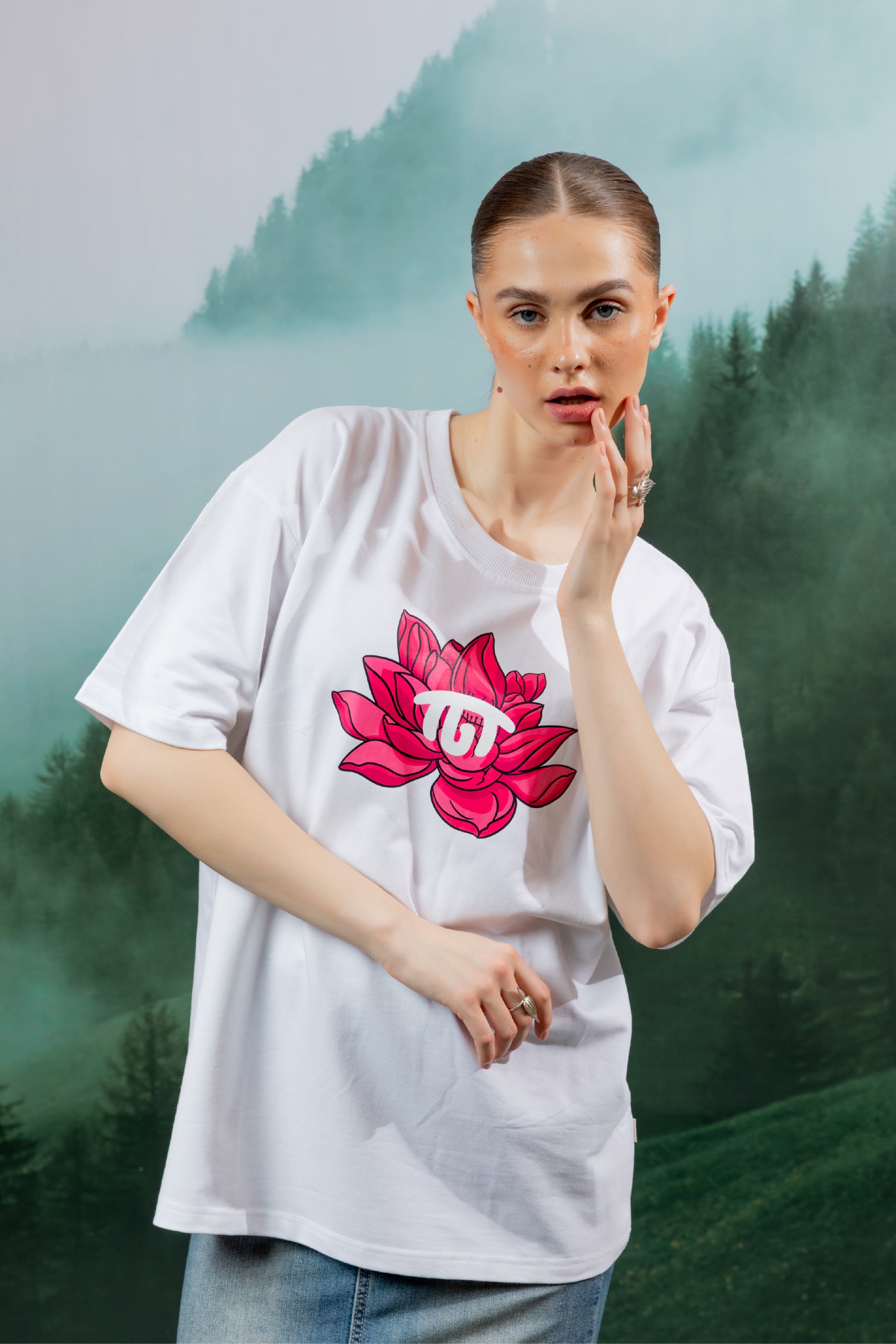 Lotus Oversized T shirt