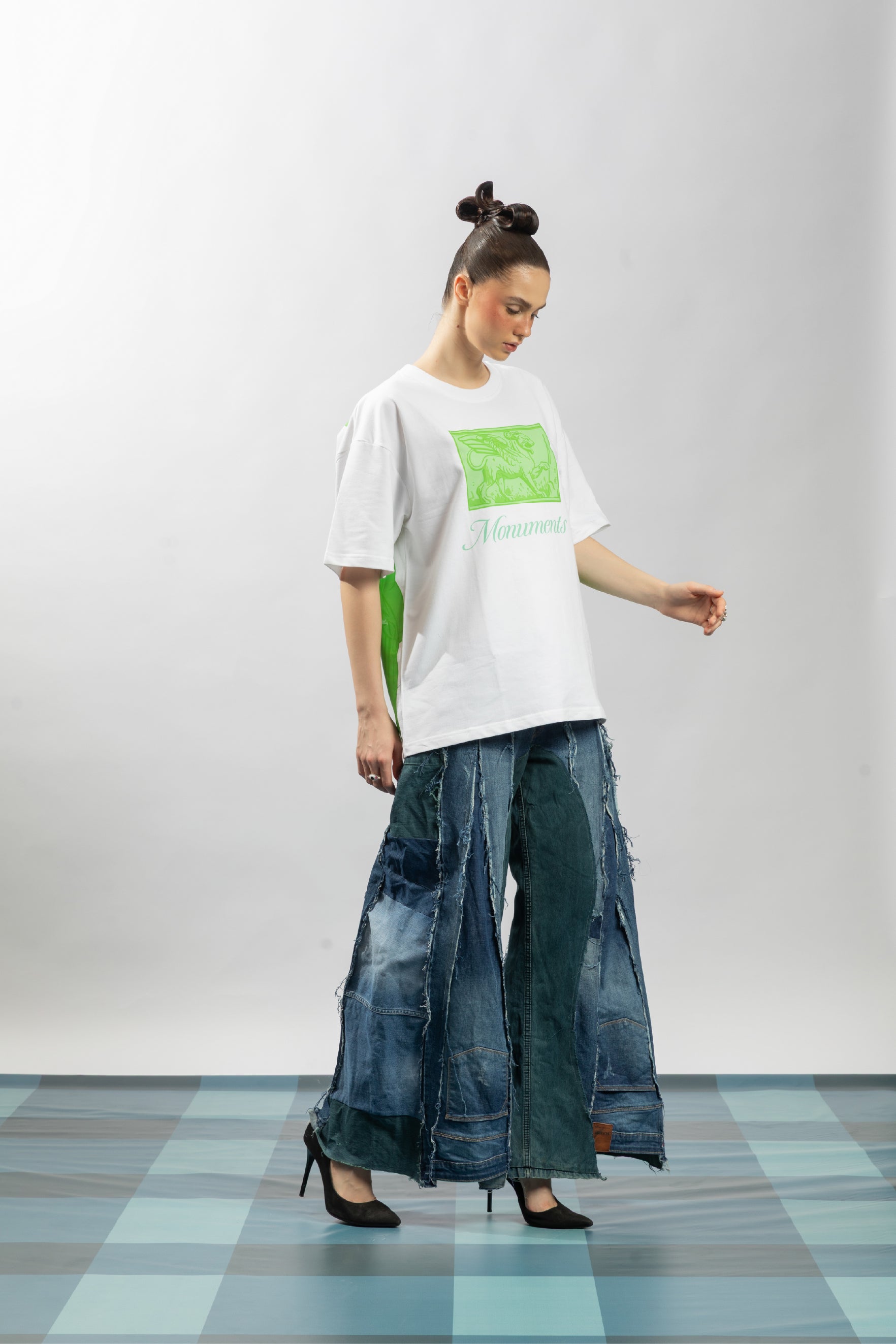 Monuments Oversized T shirt