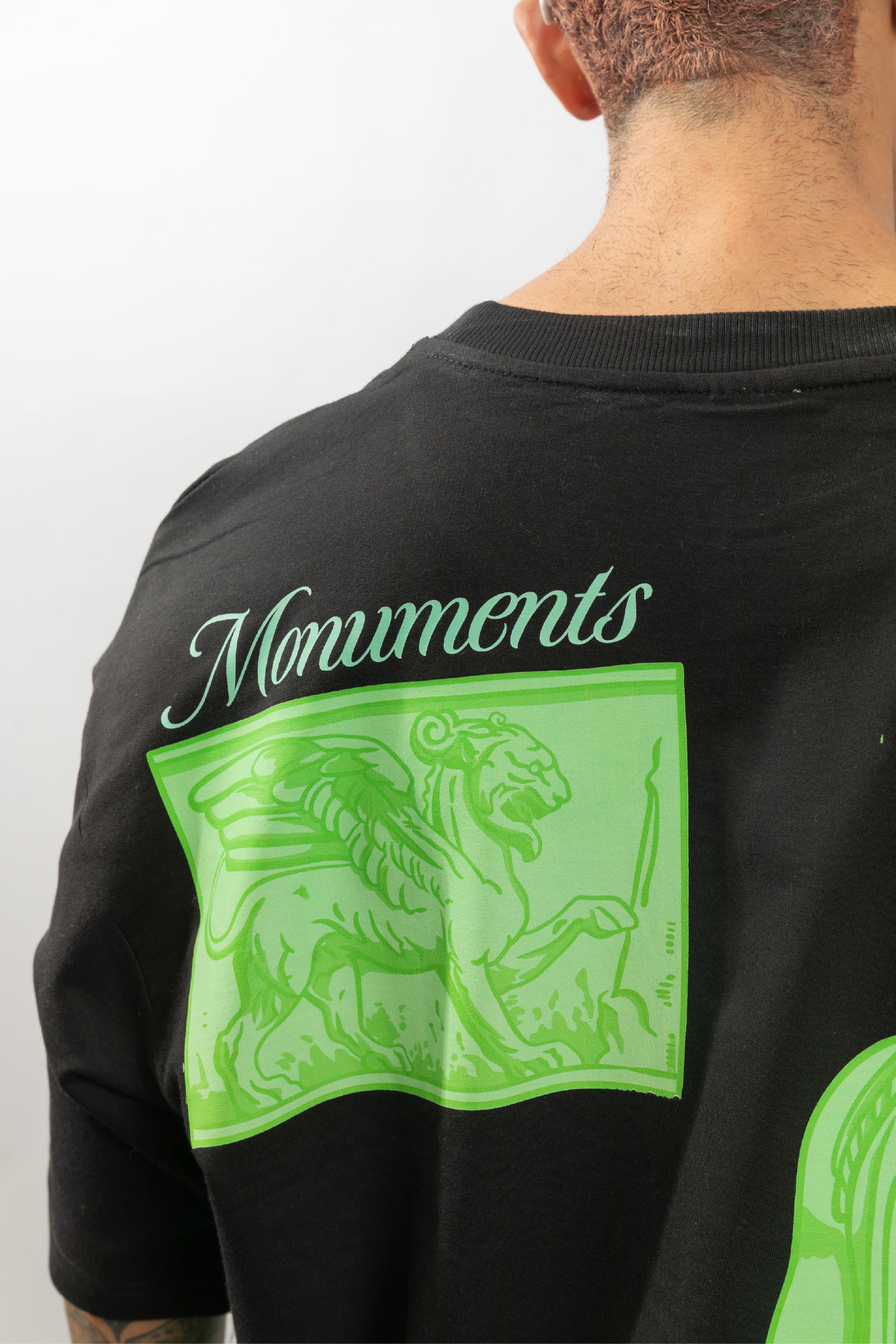 Monuments Oversized T shirt