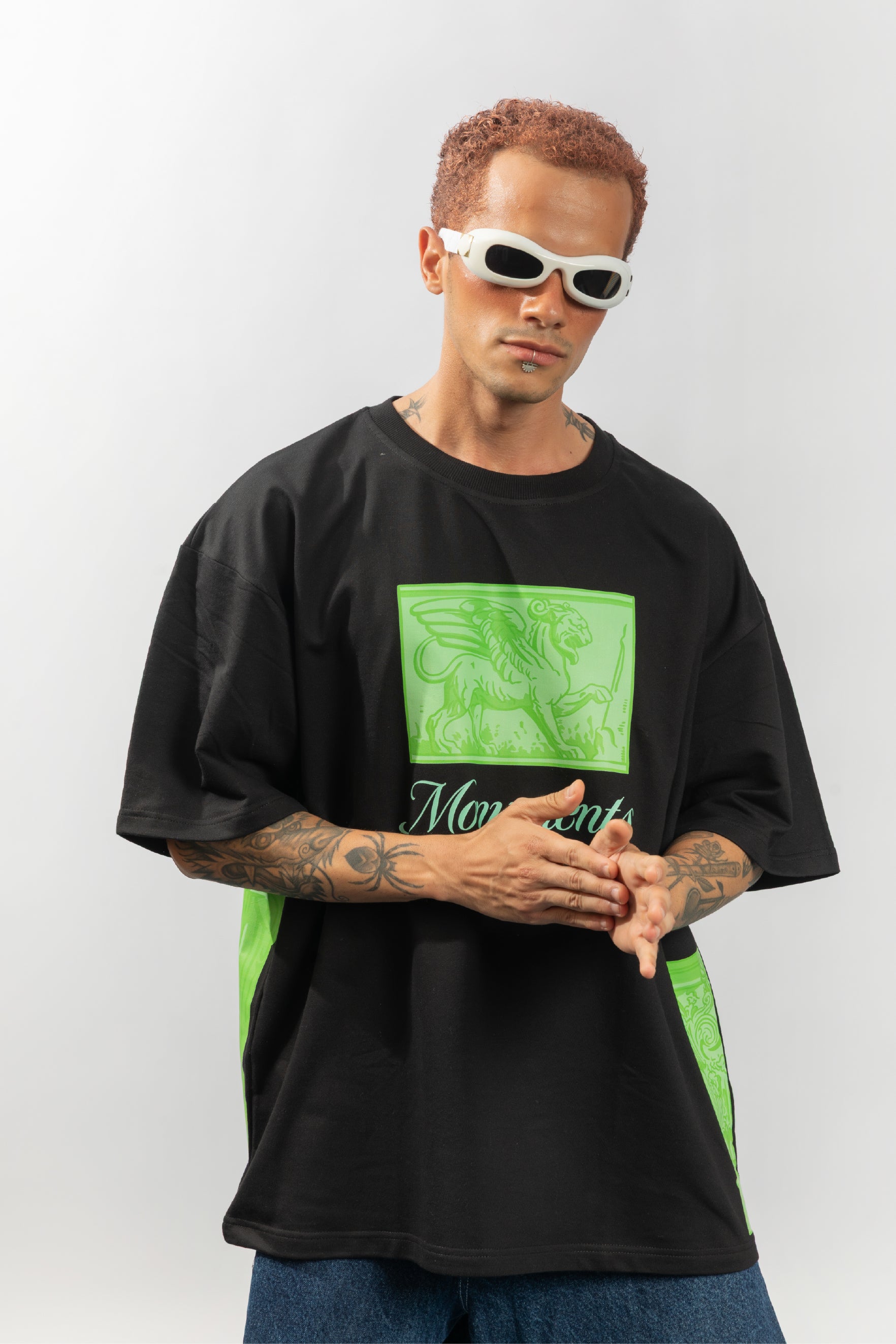 Monuments Oversized T shirt